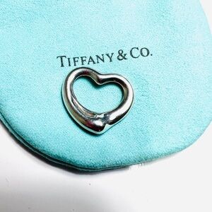 Tiffany & Co. Elsa Peretti Silver Medium Open Heart Pendant Charm